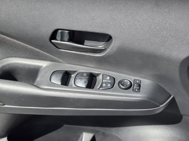 Used 2019 Nissan Kicks S FWD