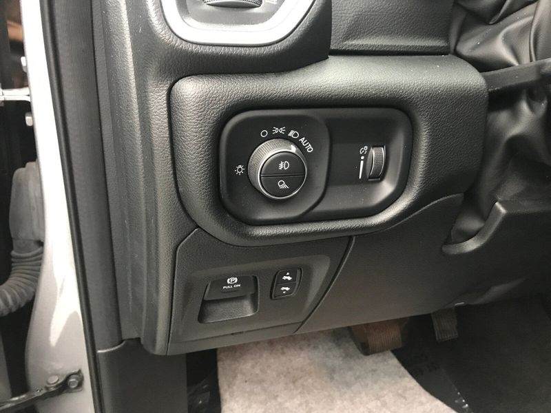 2022 RAM 1500 Big HornImage 4