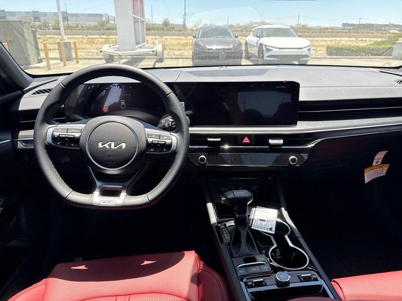 New 2026 Kia K5 GT-LineImage 9