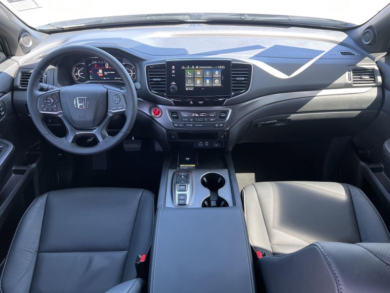 2025 Honda Passport EX-LImage 21
