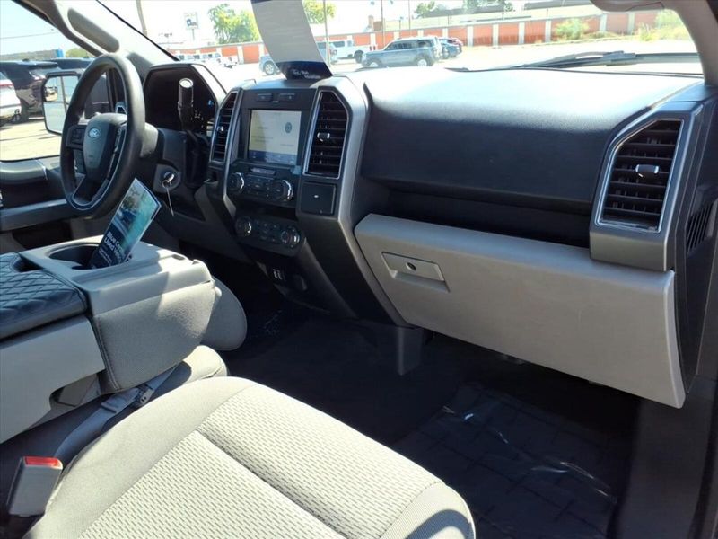 2020 Ford F-150 XLT photo 5