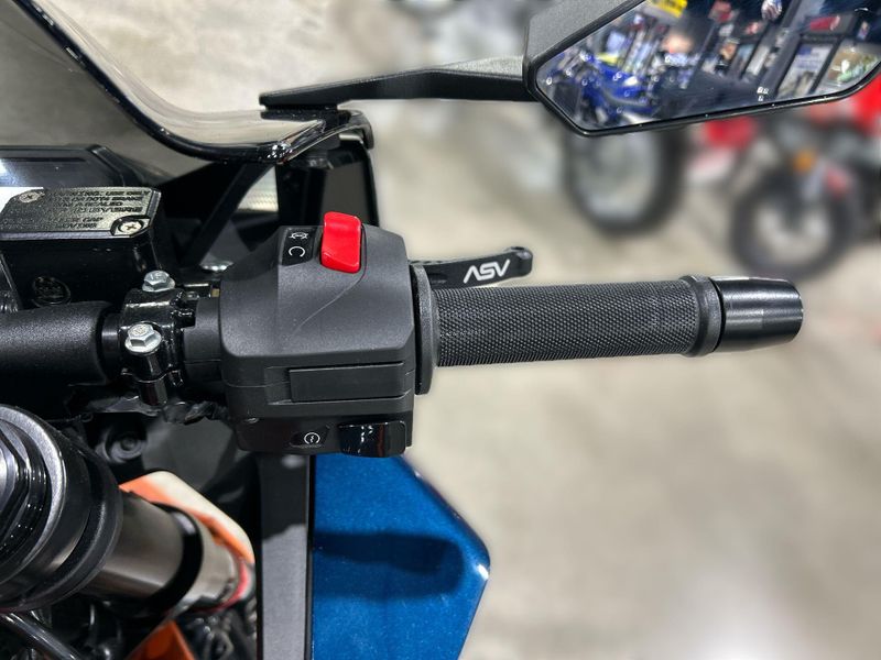 New 2024 KTM RC 390 Image 20