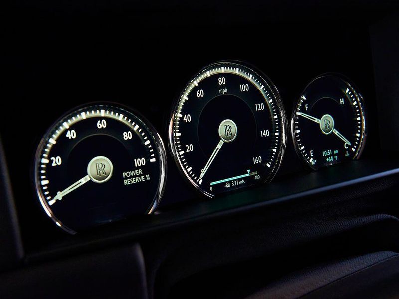 Used 2024 Rolls-Royce Cullinan Image 17