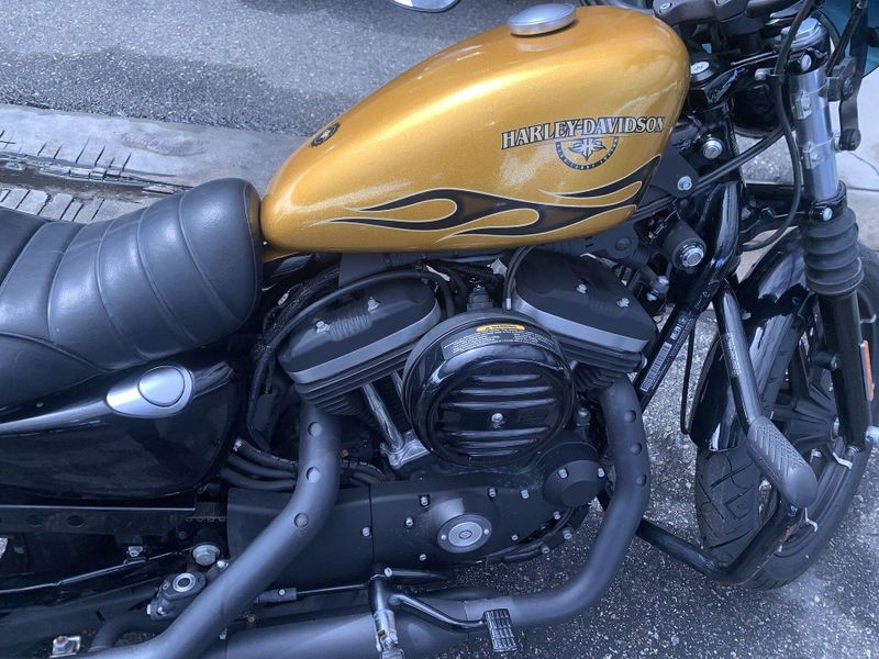 Used 2016 Harley-Davidson Sportster Iron 883 Image 13