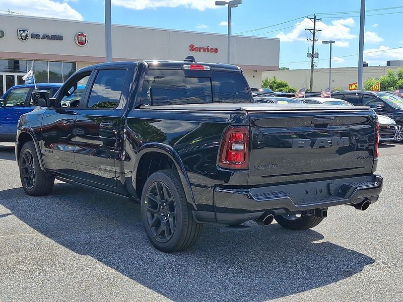 2026 Ram 1500 Laramie photo 3