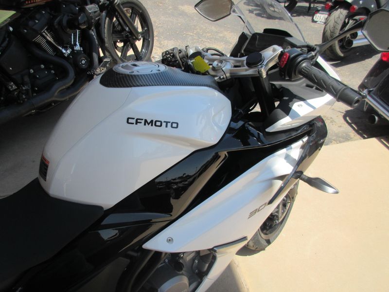USED 2025 CFMOTO 300SS CF300-5US Image 9