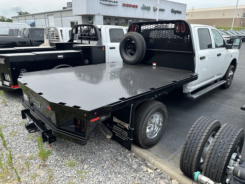 2024 RAM 3500 Tradesman Crew Cab Chassis 4x4 60