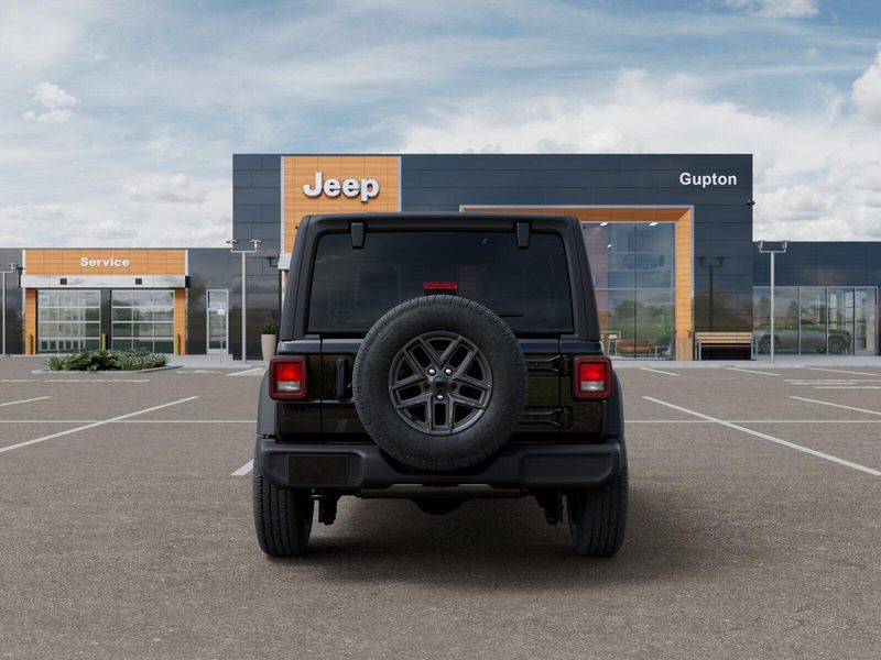 New 2026 Jeep Wrangler 4-door Sport SImage 33