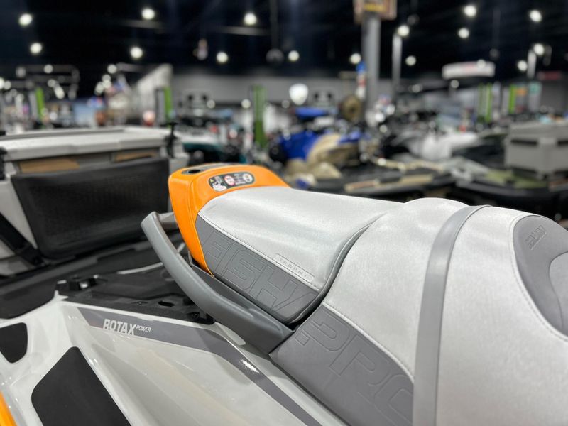 New 2026 Sea-Doo FISHPRO TROPHY 170 (SOUND SYSTEM) Image 30