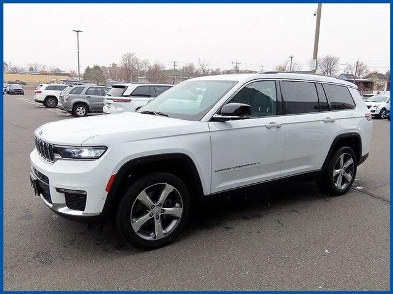 2021 Jeep Grand Cherokee L LimitedImage 1