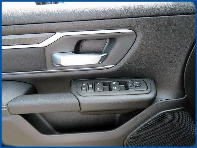 2025 RAM 1500 Big Horn Lone StarImage 12