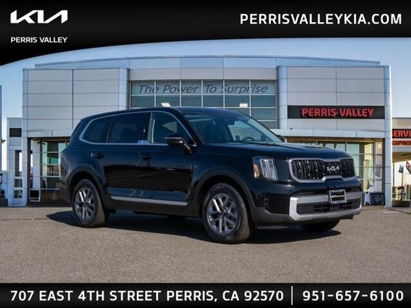 New 2025 Kia Telluride LXImage 1
