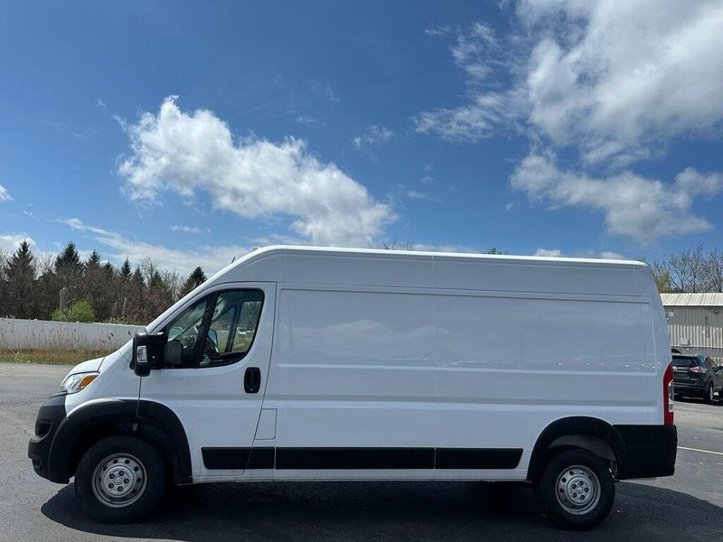 2023 RAM ProMaster 2500 High RoofImage 7