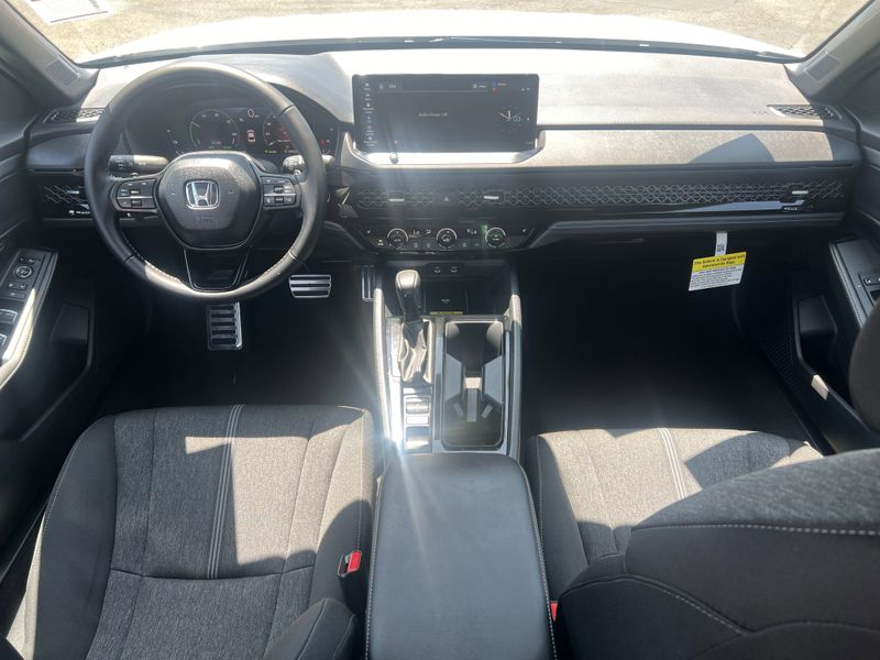 New 2025 Honda Accord Hybrid SportImage 20