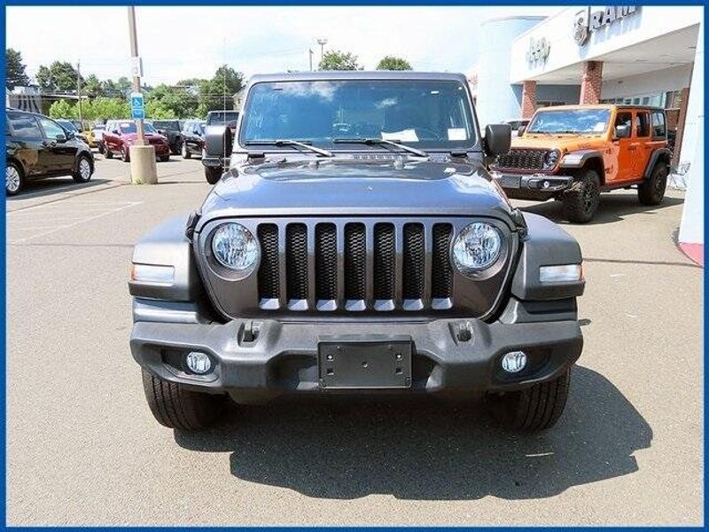 2021 Jeep Wrangler Unlimited Sport SImage 3
