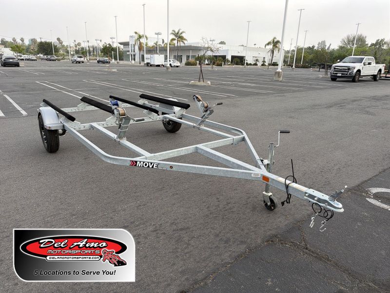 New 2023 Sea Doo MOVE II GAL Image 1