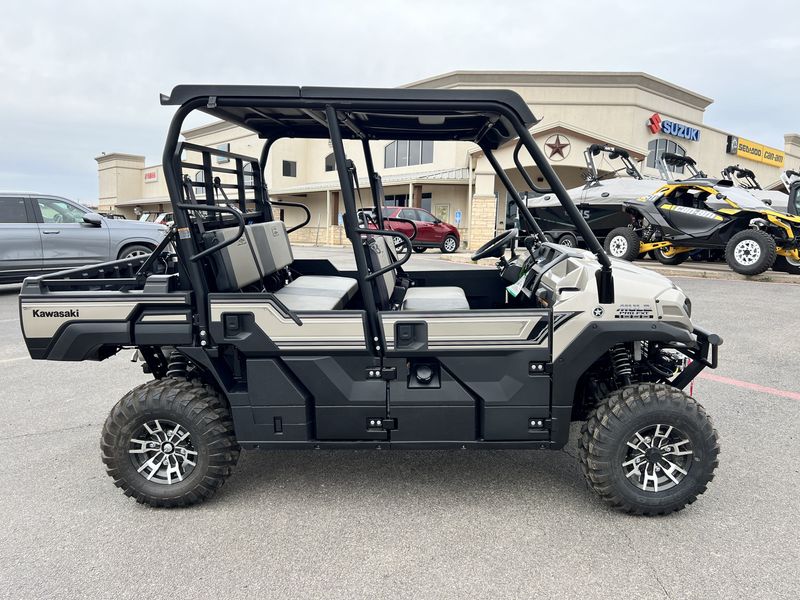 2024 Kawasaki MULE PROFXT 1000 LE RANCH EDITION METALLIC TITANIUMImage 9