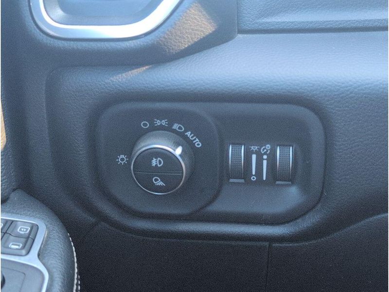 Used 2024 RAM 2500 LaramieImage 29