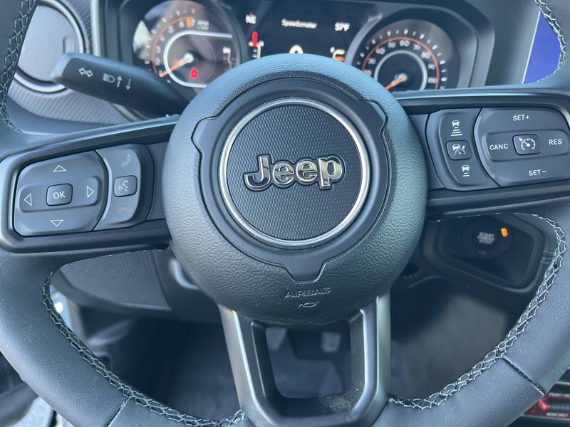 New 2025 Jeep Gladiator Rubicon X 4x4Image 20