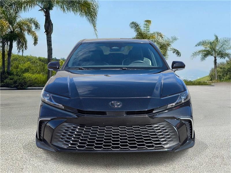 Used 2025 Toyota Camry SE (Natl)