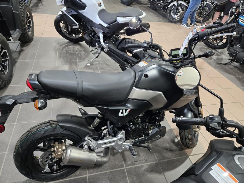 2025 Honda GROM SP MATTE BLACK METALLICImage 4