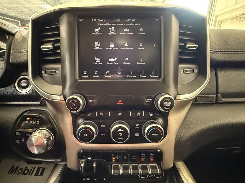 Used 2019 RAM 1500 LaramieImage 28