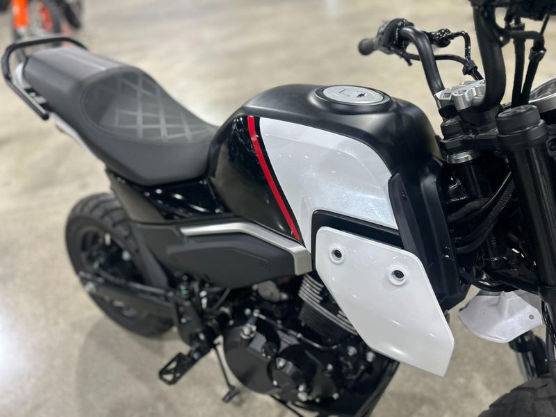 Used 2024 CFMOTO PAPIO CL Image 19