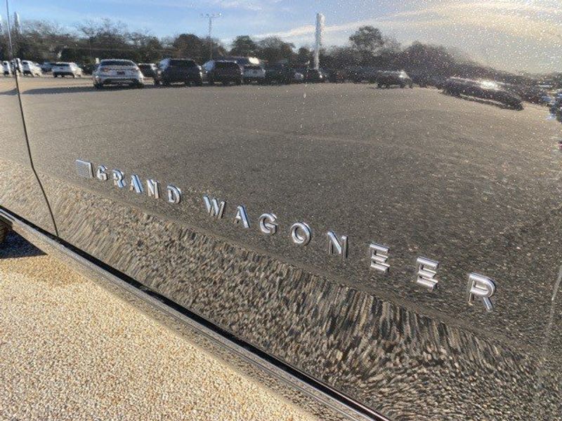 2023 Grand Wagoneer Obsidian 4X4Image 42