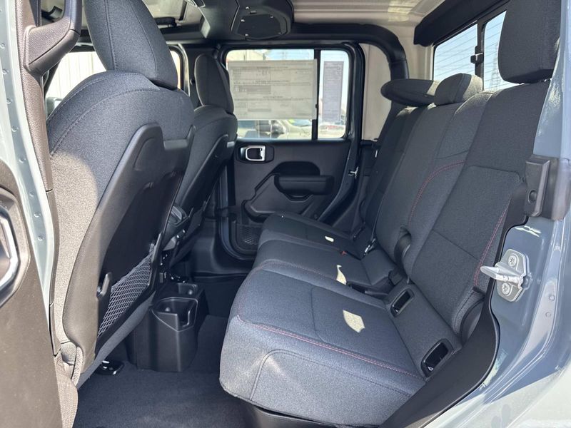 New 2026 Jeep Gladiator Rubicon 4x4