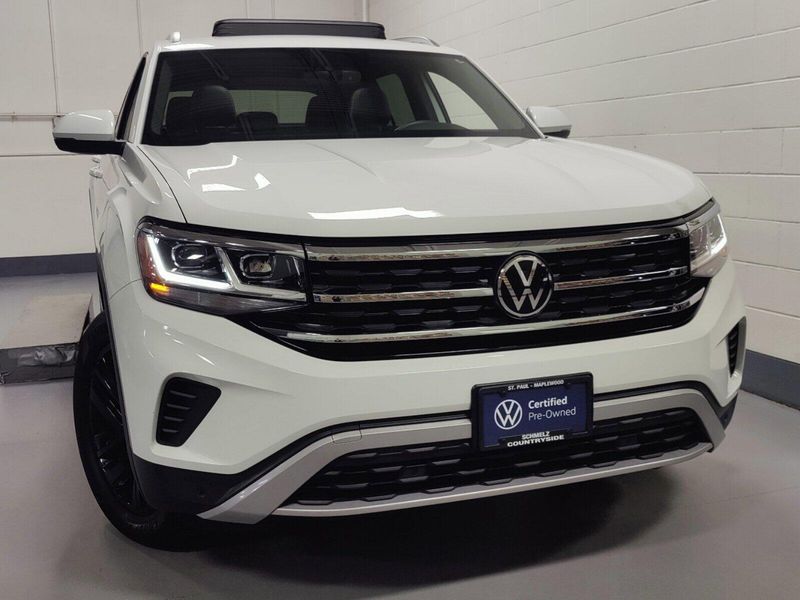 2023 Volkswagen Atlas Cross Sport SE AWD w/TechnologyImage 3