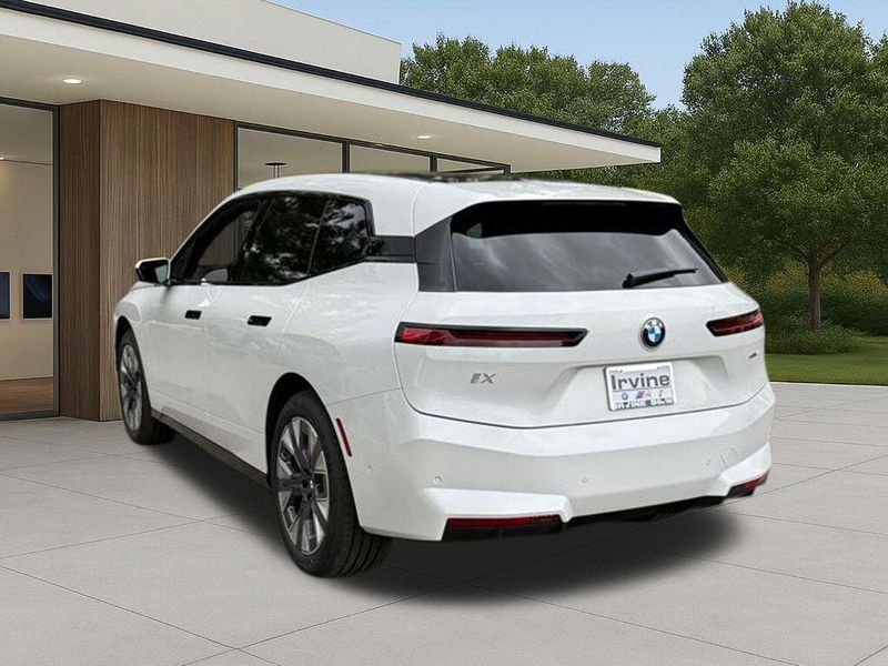 New 2026 BMW iX xDrive45Image 12