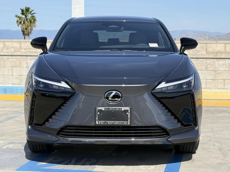 New 2026 Lexus RZ 350eImage 6