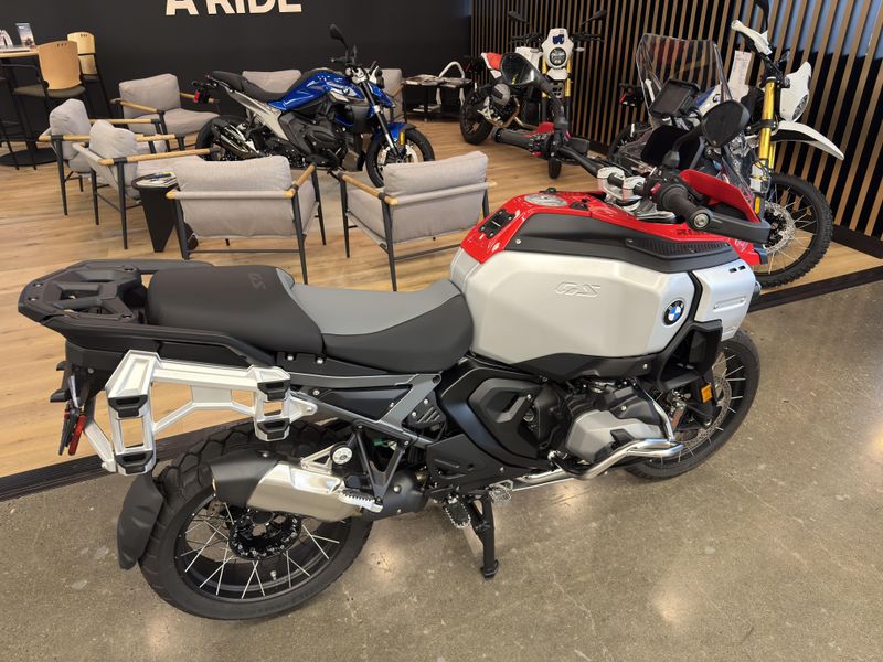 2025 BMW R 1300 GS Adventure - RACING RED