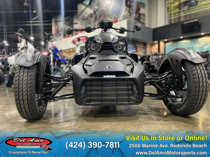 2023 Can-Am F1PC  in a CLASSIC, EPIC OR EXCLUSIVE PANEL COLOR OPTIONS exterior color. Del Amo Motorsports of Redondo Beach (424) 304-1660 delamomotorsports.com 