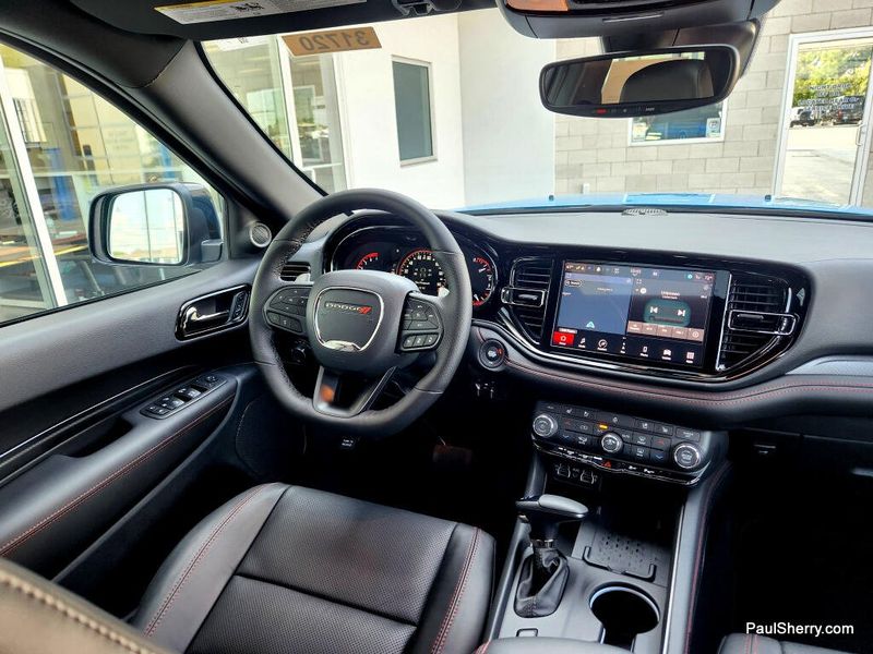 New 2026 Dodge Durango Gt Plus Awd Hemi V8