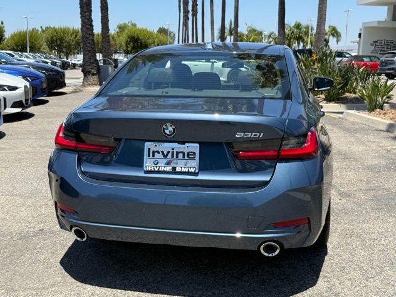 New 2026 BMW 3 Series 330iImage 9
