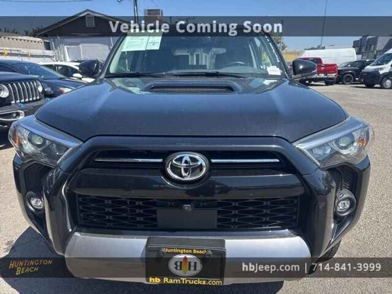 2023 Toyota 4Runner TRD Off-Road PremiumImage 2
