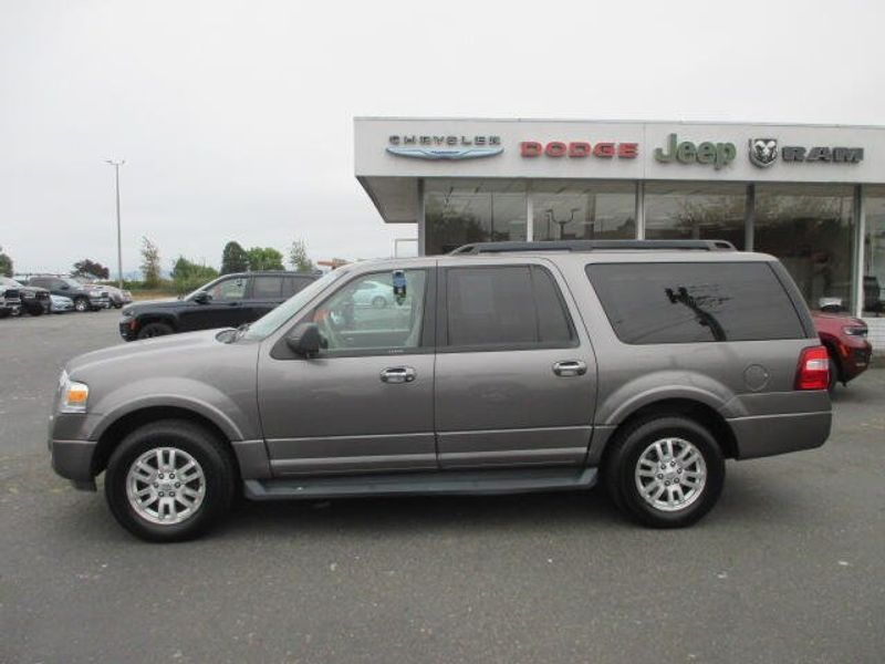 Used 2012 Ford Expedition EL Image 12