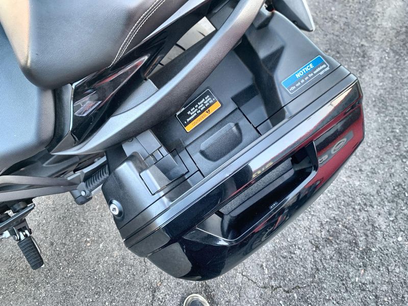 Used 2020 Kawasaki Ninja 1000 SX Image 12