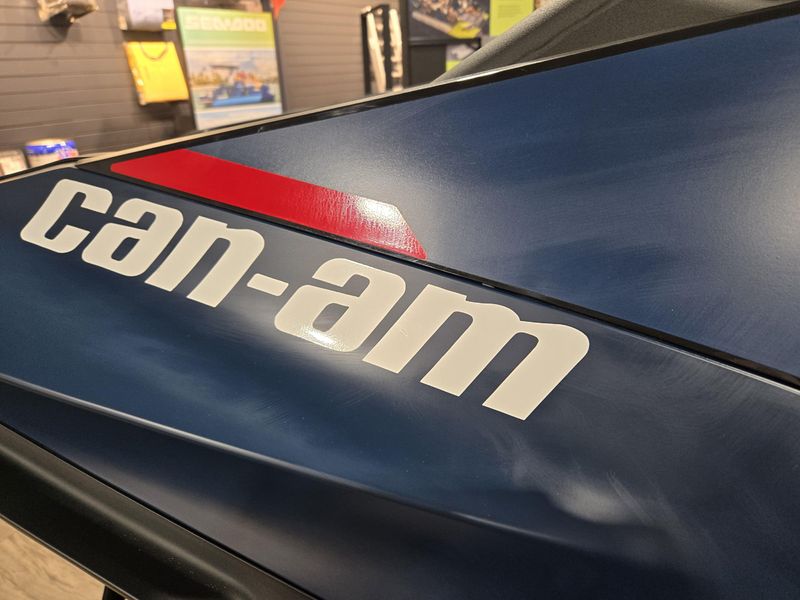 NEW 2025 CAN-AM MAVERICK R MAX X RS 999T DCT Image 12