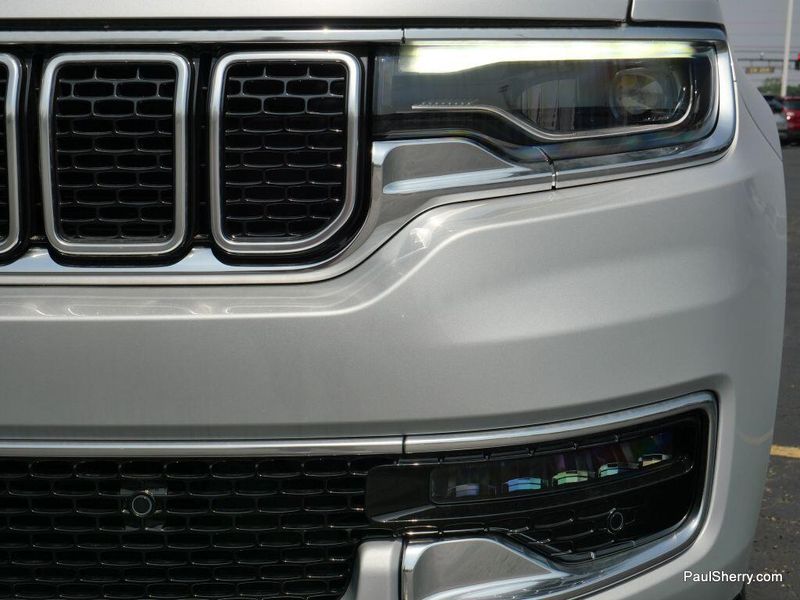 2025 Jeep Wagoneer Series Iii 4x4Image 18