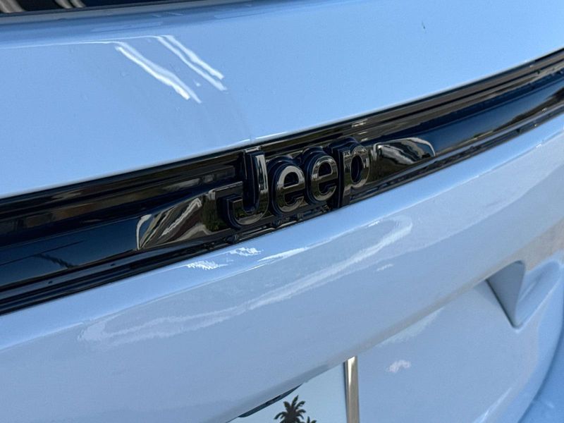 New 2026 Jeep Grand Cherokee Limited 4x4