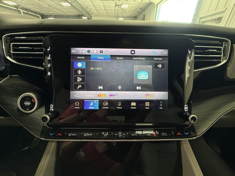 2024 Jeep Wagoneer Series IIImage 30