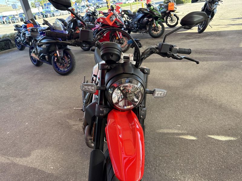 Used 2022 Ducati SCRAMBLER ICON DARK Image 15
