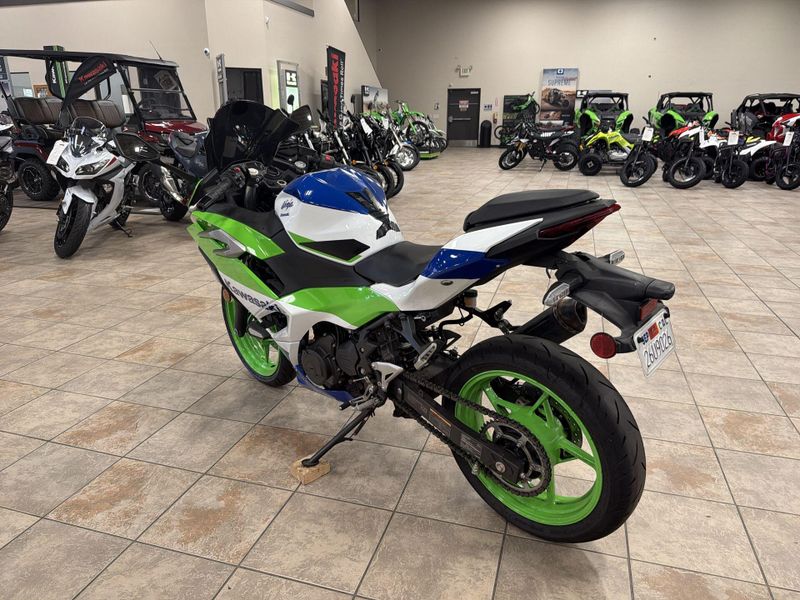 Used 2024 Kawasaki NINJA 500 KRT SE ABS Image 15