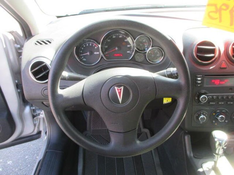 Used 2008 Pontiac G6 Image 16