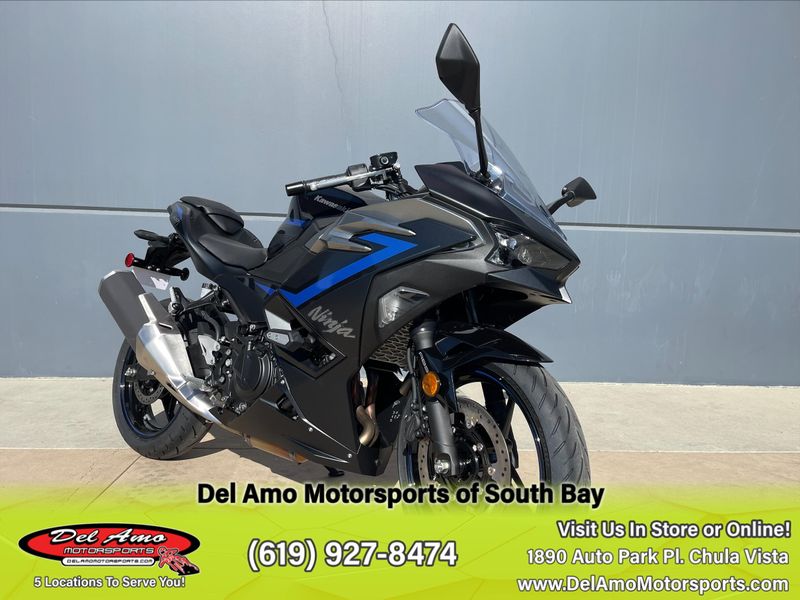 2025 Kawasaki NINJA 500 SE ABS Image 1