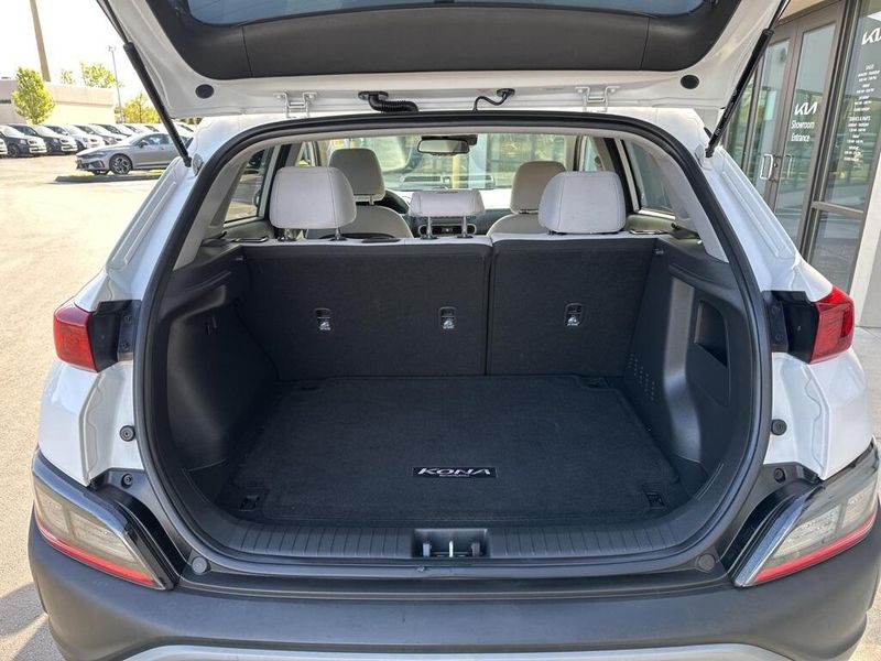 2023 Hyundai Kona SELImage 19