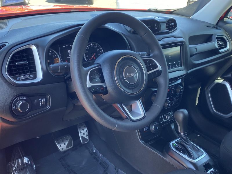 2021 Jeep Renegade SportImage 17