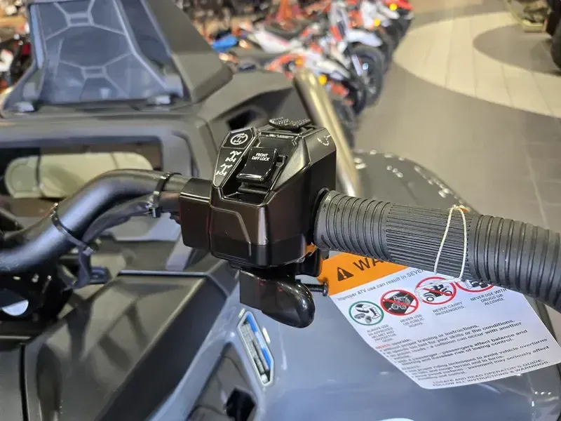 NEW 2026 CAN-AM OUTLANDER X MR 1000R Image 22